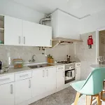 Апартаменты Boho Chic 2 Bedroom Gem 10 Min From Dowtown Free Parking Амадора