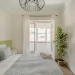 Апартаменты Boho Chic 2 Bedroom Gem 10 Min From Dowtown Free Parking Амадора