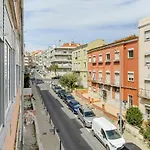 Апартаменты Boho Chic 2 Bedroom Gem 10 Min From Dowtown Free Parking *