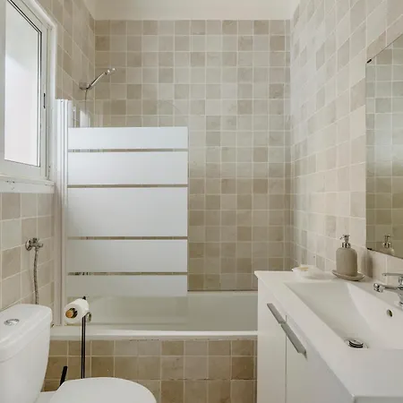 Boho Chic 2 Bedroom Gem 10 Min From Dowtown Free Parking * Amadora