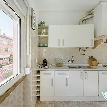 Boho Chic 2 Bedroom Gem 10 Min From Dowtown Free Parking Apartamento Amadora