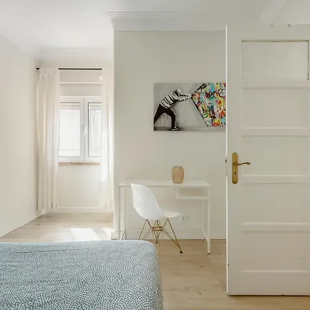 Boho Chic 2 Bedroom Gem 10 Min From Dowtown Free Parking *