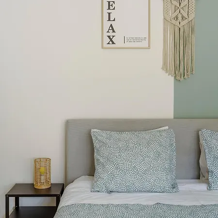 Boho Chic 2 Bedroom Gem 10 Min From Dowtown Free Parking Apartment *