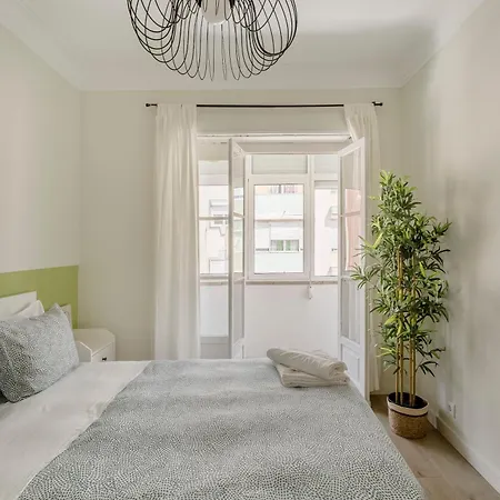 Apartamento Boho Chic 2 Bedroom Gem 10 Min From Dowtown Free Parking Amadora