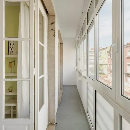 Boho Chic 2 Bedroom Gem 10 Min From Dowtown Free Parking *