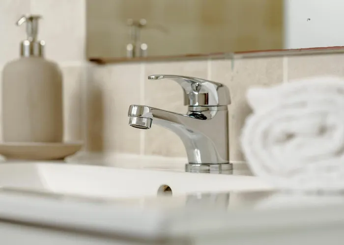 Boho Chic 2 Bedroom Gem 10 Min From Dowtown Free Parking Lägenhet Amadora