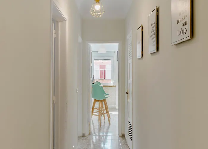 Boho Chic 2 Bedroom Gem 10 Min From Dowtown Free Parking