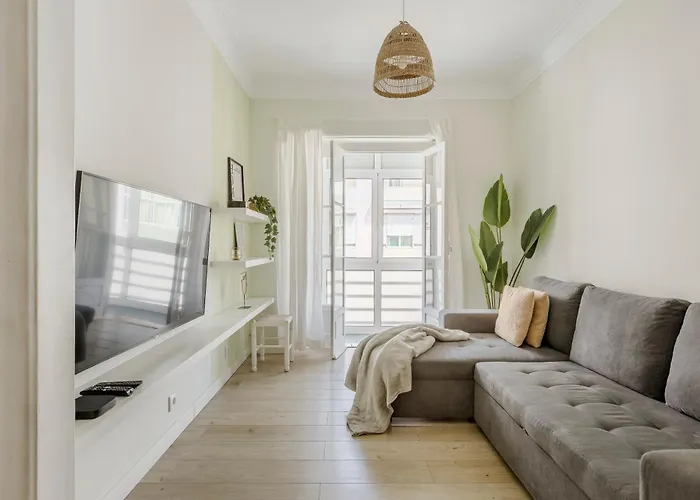 Boho Chic 2 Bedroom Gem 10 Min From Dowtown Free Parking *