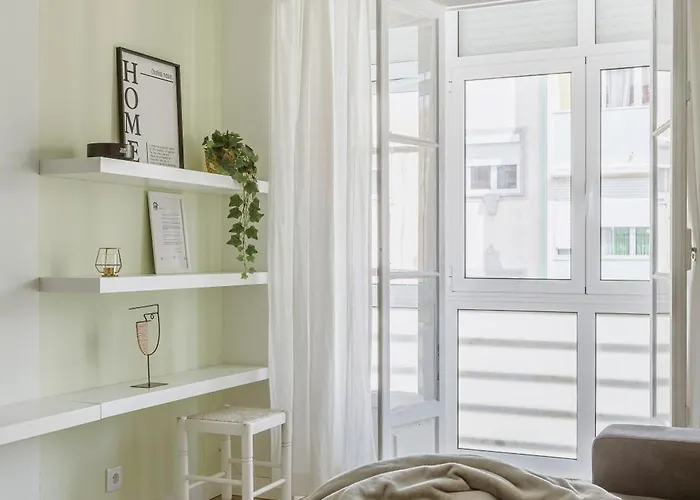 Boho Chic 2 Bedroom Gem 10 Min From Dowtown Free Parking Lägenhet Amadora