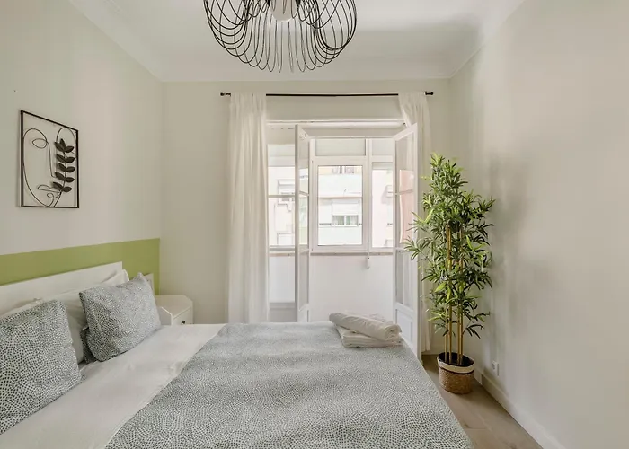 Lägenhet Boho Chic 2 Bedroom Gem 10 Min From Dowtown Free Parking Amadora