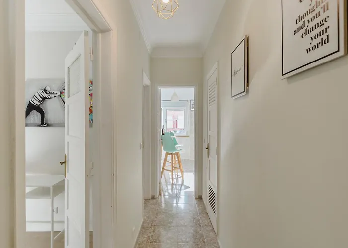 Boho Chic 2 Bedroom Gem 10 Min From Dowtown Free Parking *